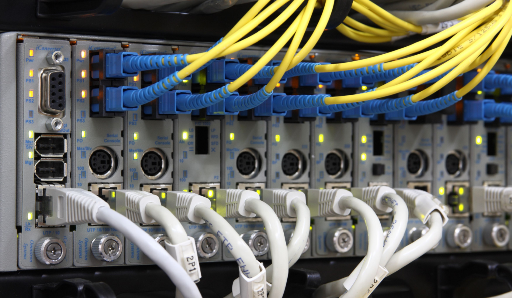 Ethernet media converters: a comprehensive guide from comnet by acre