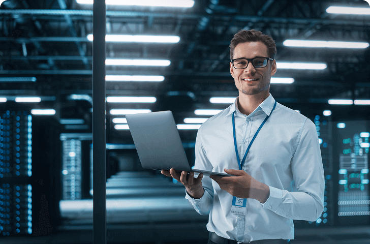 data-center-tech-smiling-364x240